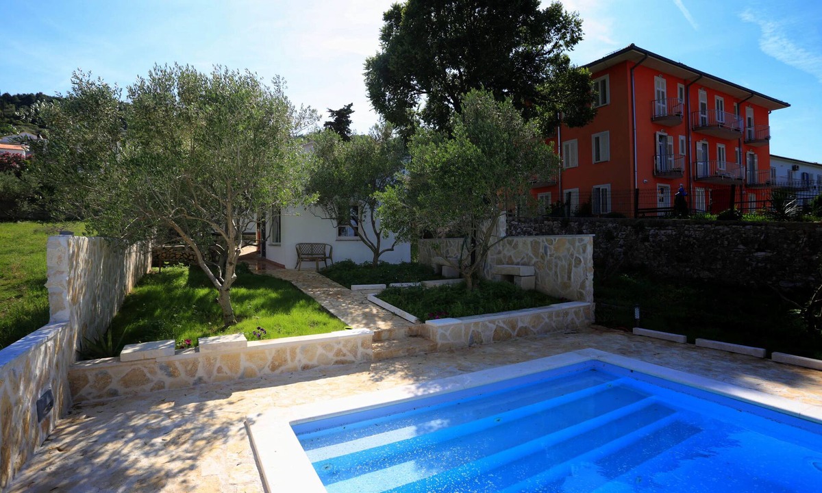 Preko House | House Kia (50402-K1) - Preko - island Ugljan