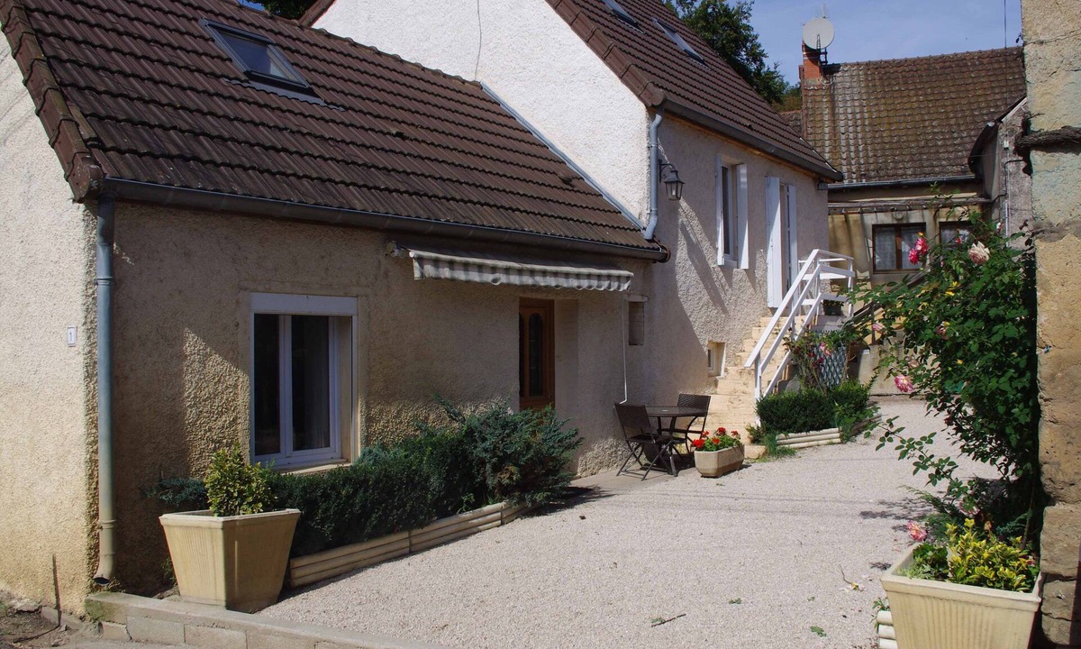 Saint-Sernin-du-Plain House | House - Le Tâcheron City View