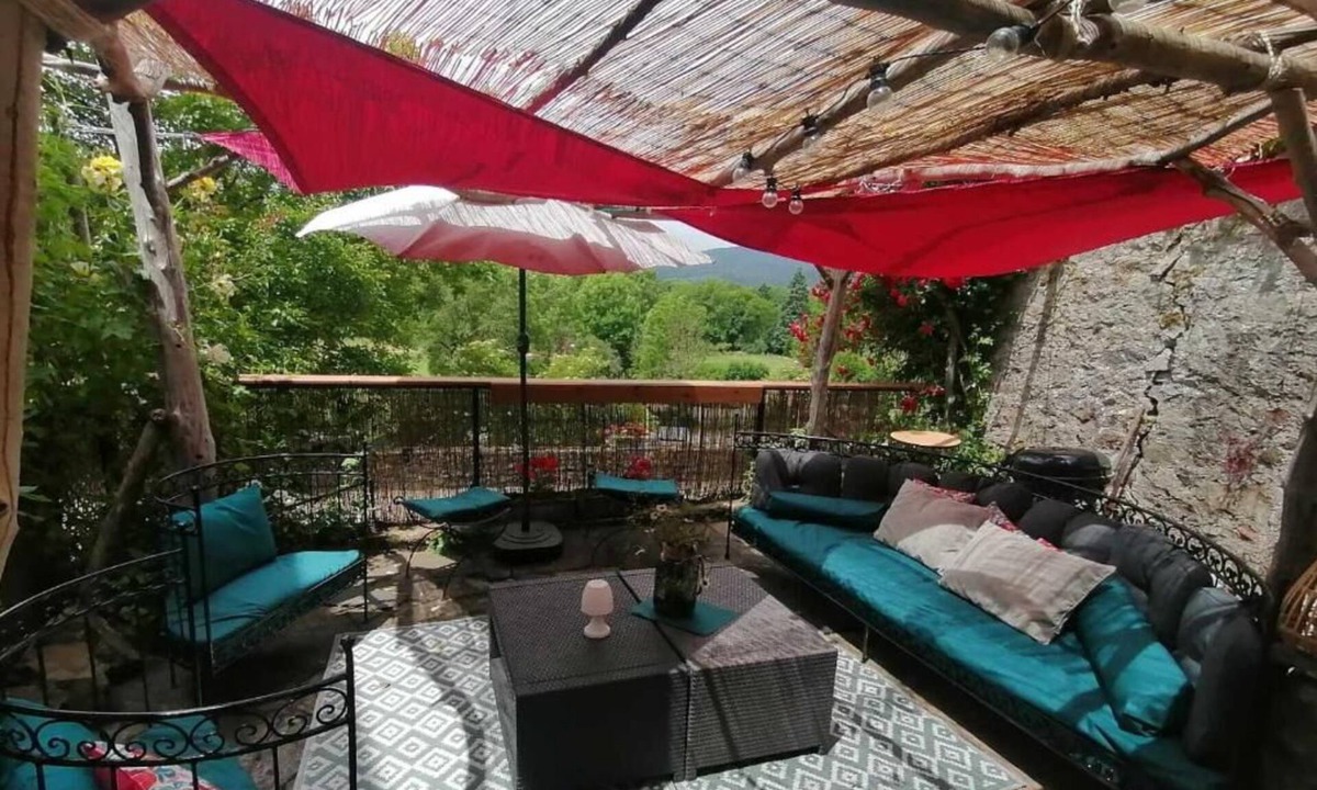 La Salvetat-sur-Agout House | House located in the Village