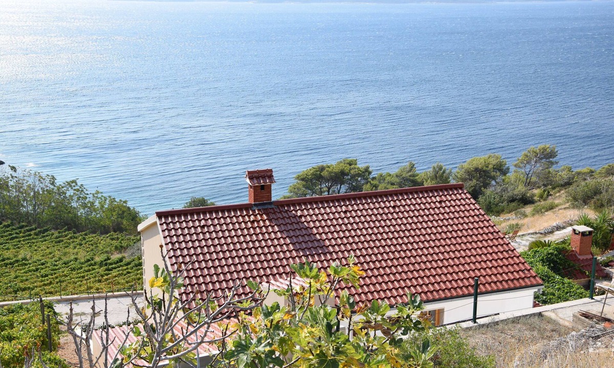 Nerezise House | House Majda (79121-K1) - Nerezisce - island Brac