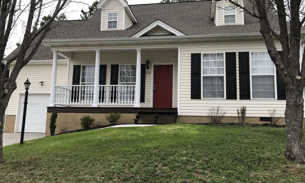 Cleveland House | House near Lee University