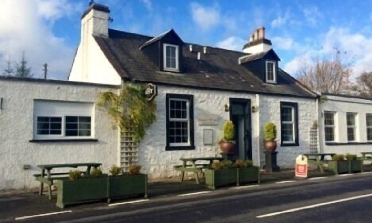 Bargrennan Hotel | House o' Hill Hotel