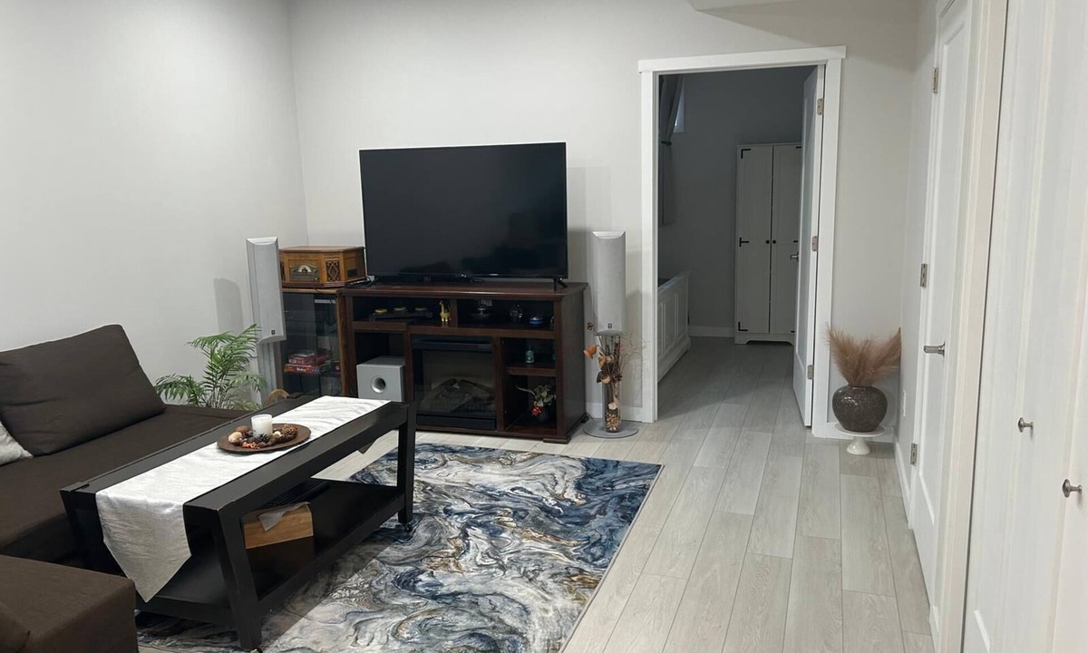 Southwest Calgary House | House of Comfort & Luxury