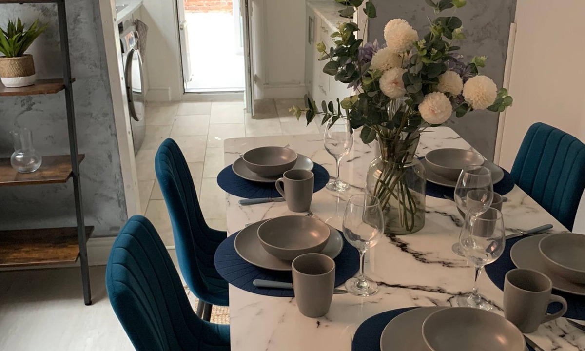 Northampton House | House of Cosy Dots