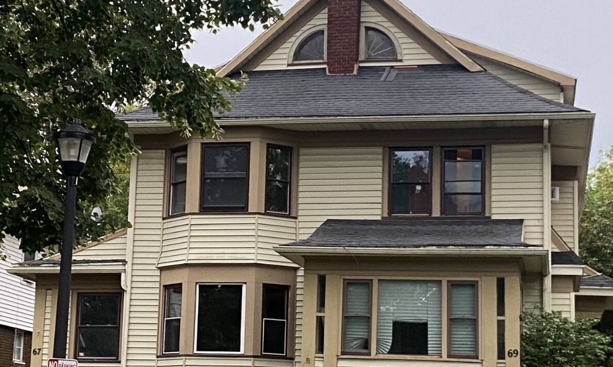 Rochester House | House of "Faith"