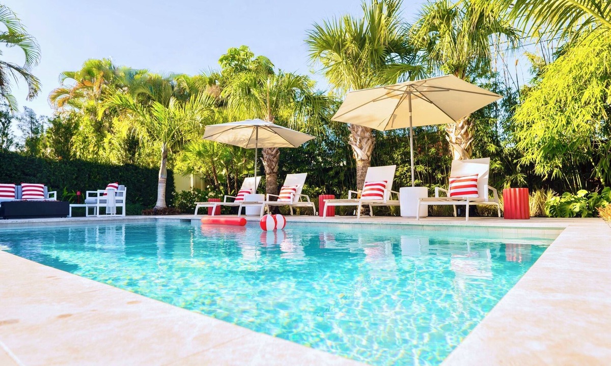 North Andrews Gardens House | House of Paradise