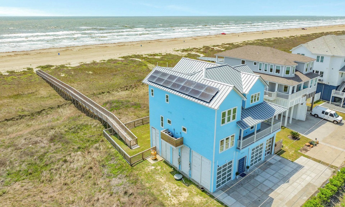Stavanger Beach House | House of Views - Endless Sand, Sea, Surf, & Wow!