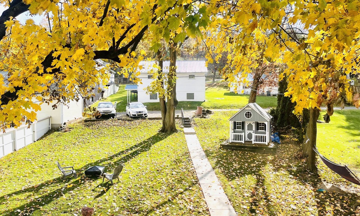 Mifflinburg House | House On Market