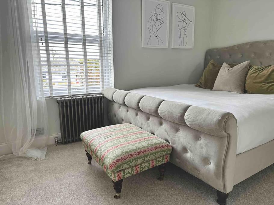 Brantham House | House on the hill