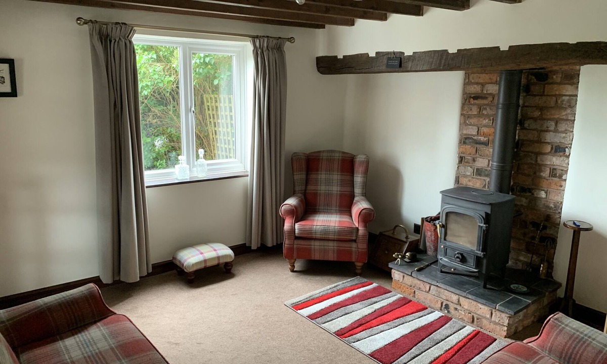 Wrexham House | House perfect for exploring North Wales