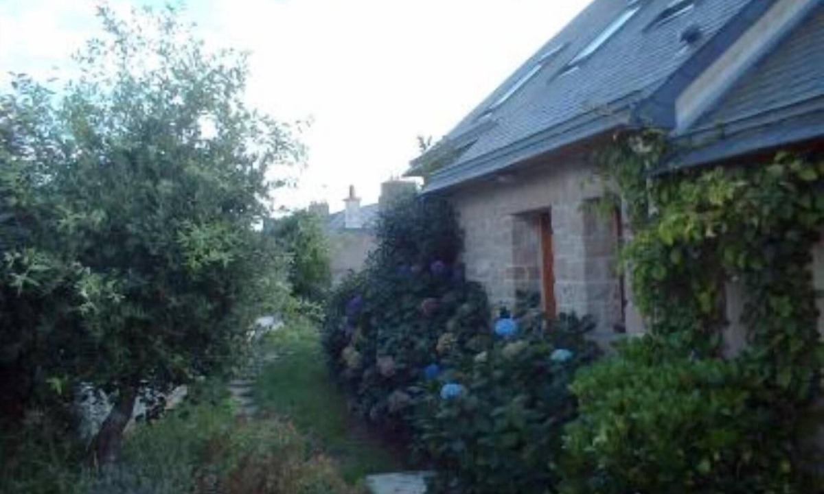 Cancale House | House quiet, comfortable and bright, near beaches