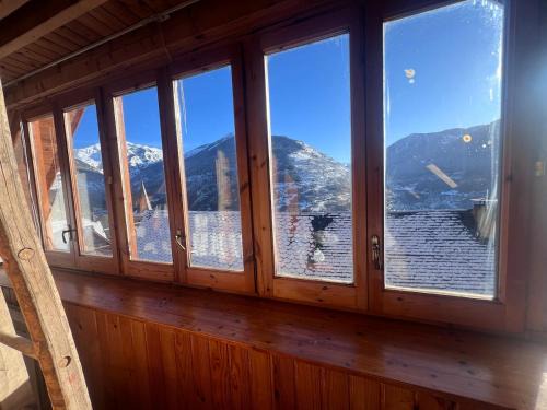Casau Ski Chalet | House spectacular views Baqueira Digital Nomads