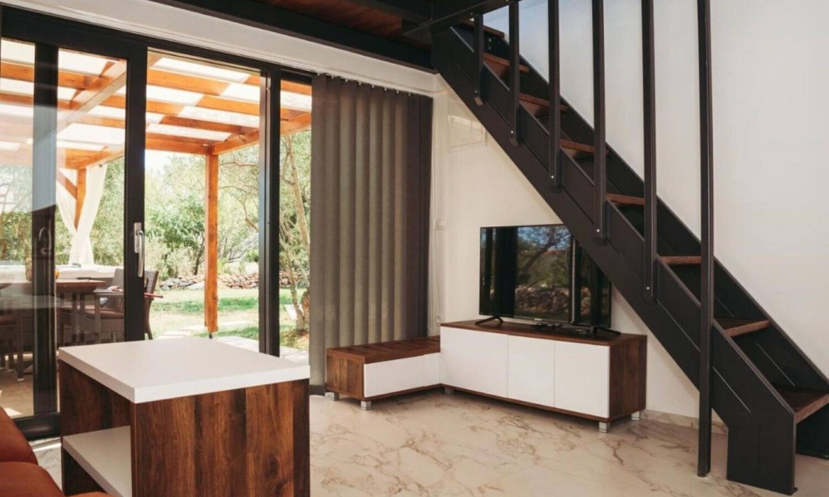 Lukoran House | House Stone house with jacuzzi (112581-K1) - Lukoran
