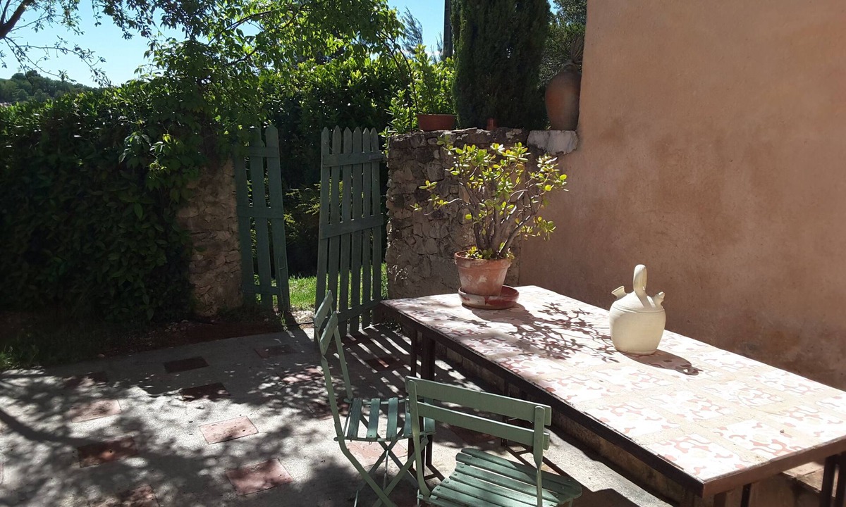 Malemort-du-Comtat House | house/villa - Malemort du comtat