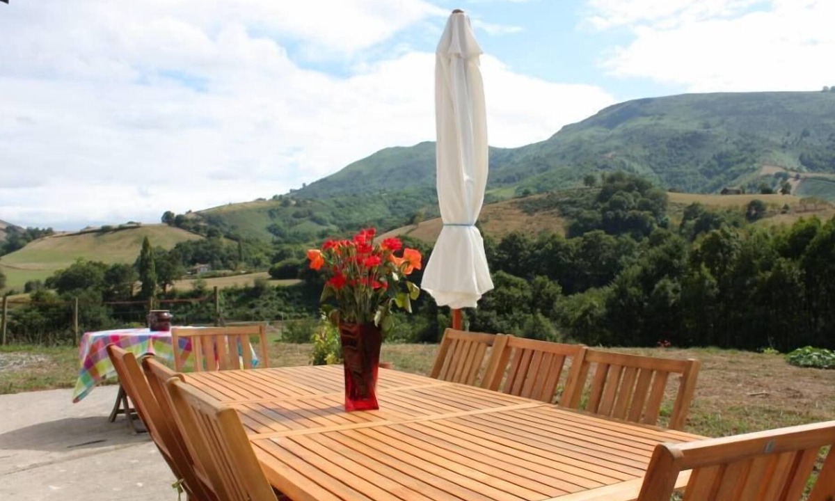 Itxassou House | House / Villa - Itxassou