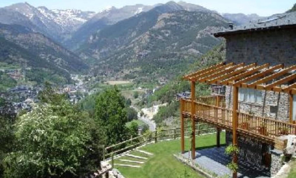 Anyos Apartment | House / Villa - La Massana