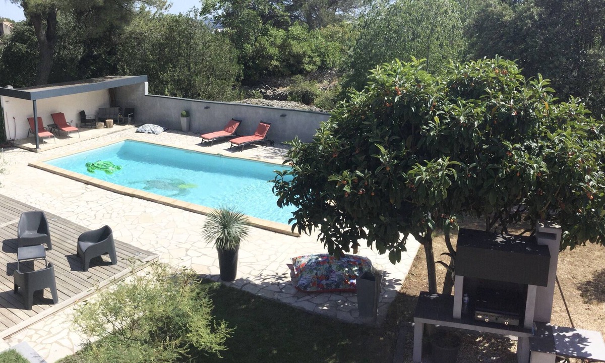 Les 3 Ponts Villa | House/Villa - Nîmes