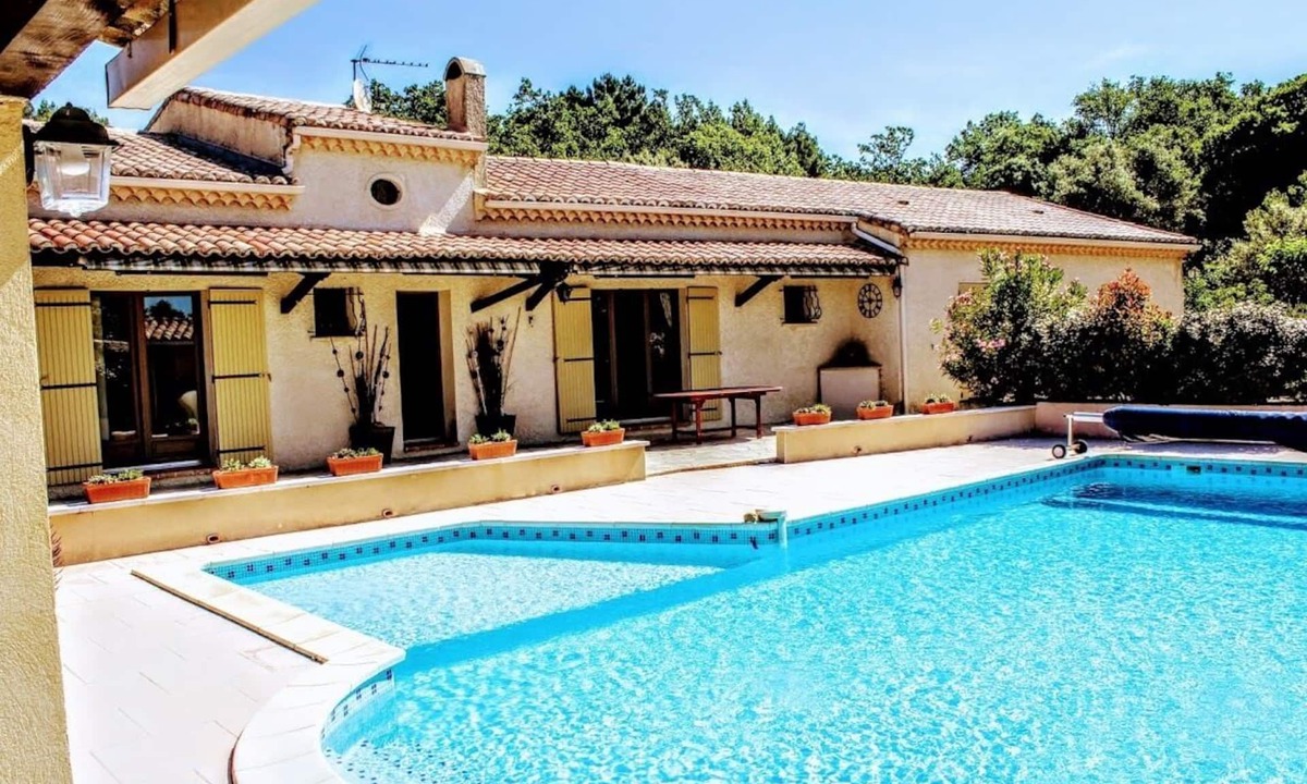 Pont-Saint-Esprit Villa | House/Villa - Pont Saint Esprit
