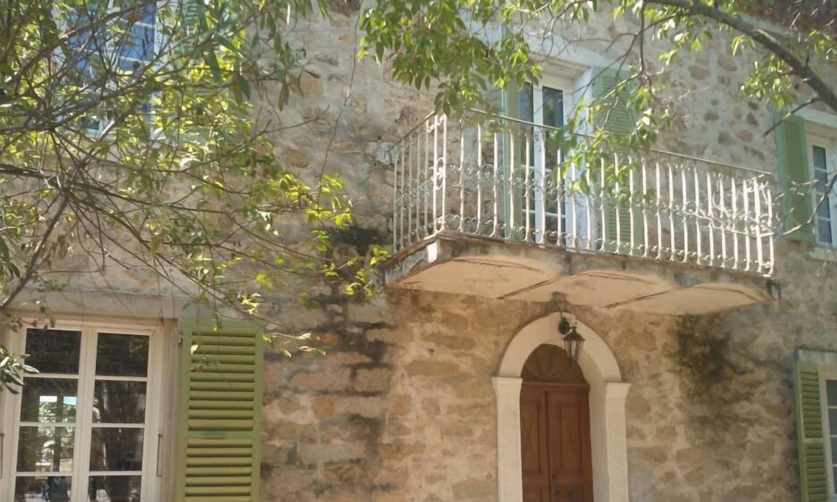 Coggia House | House / Villa - SAGONE