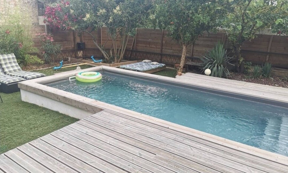 Montredon-des-Corbieres House | House with pool