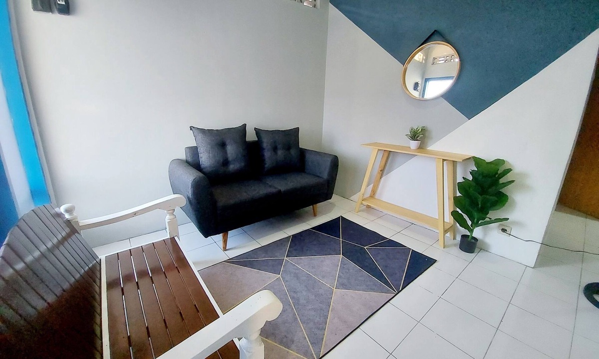 Prawirotaman House | House with 3 BR only 1 km from Malioboro @Fhstay malioboro