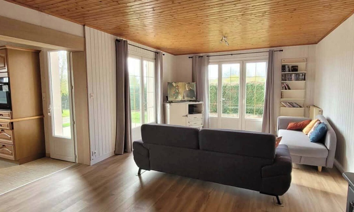 Le Tablier House | House with 4100 m2 grounds 2 km from the Piquet au Tablier chaos site.