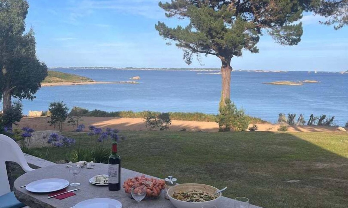 Lanmodez House | House with a breathtaking view