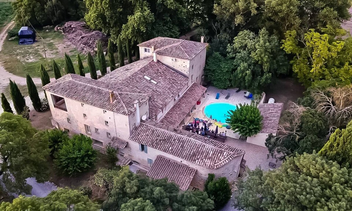 Sainte-Anastasie Other | House with character