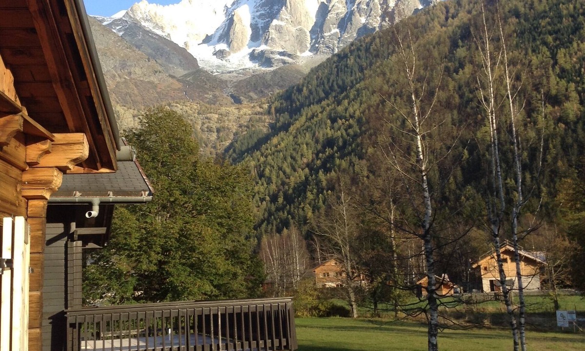 Les Praz-de-Chamonix Ski Chalet | House with garden