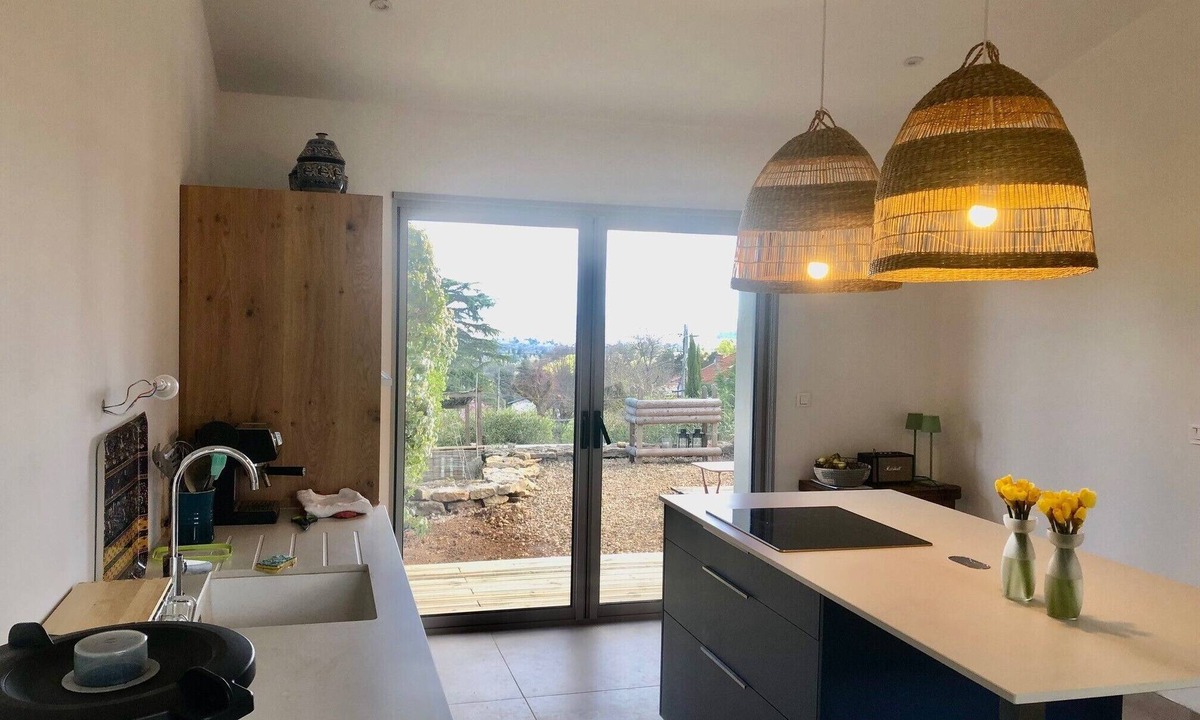 Saint-Didier-au-Mont-d'Or House | House with swimming pool