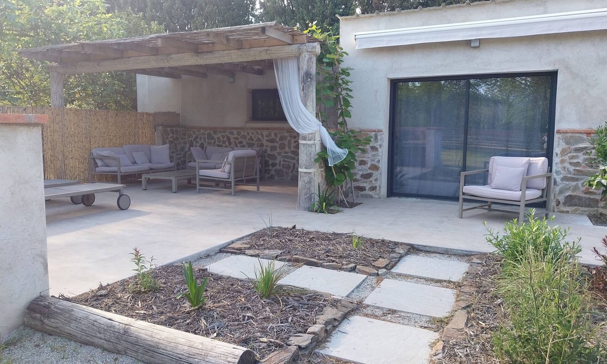 Elne House | House with garden 7 km from the beach