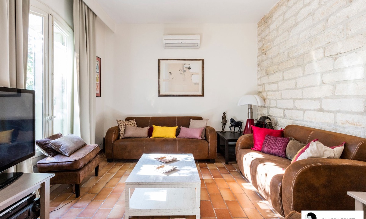 Aiguelongue House | House with garden, air conditioning and parking spaces in Aiguelongue