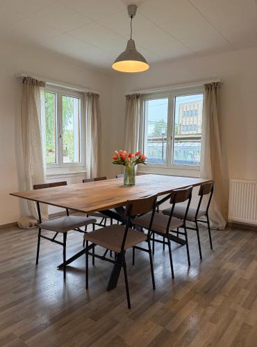 Lenzburg House | House with Garden near Lenzburg Train Station