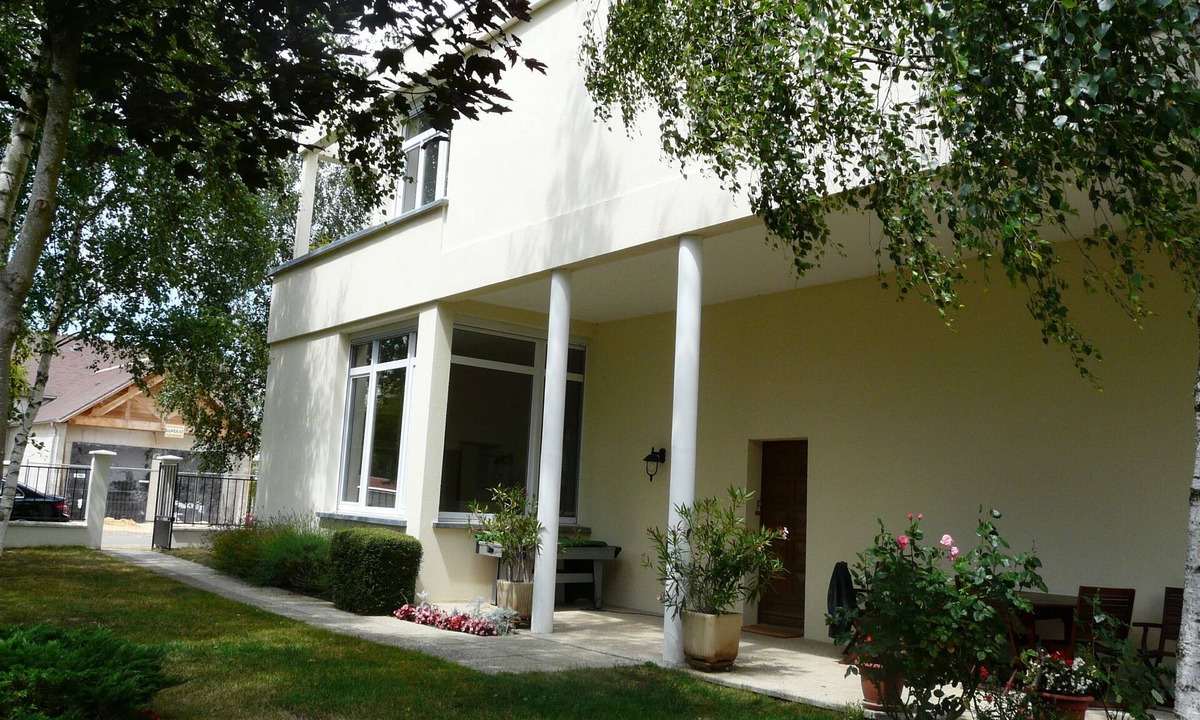 Bourron-Marlotte Villa | House with heated swimming pool, 8 km from Fontainebleau and 80 km from Paris