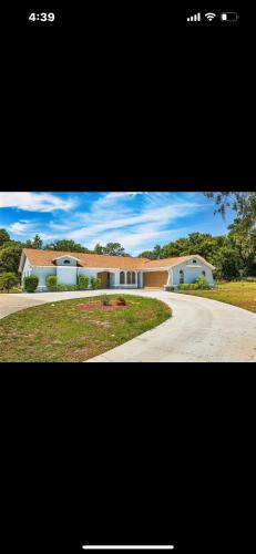 Spring Hill Villa | House with heated pool
