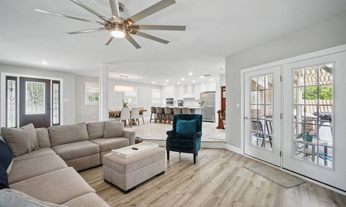 Snug Harbor House | House with Hot tub, close to Marina, in a Golf Course Community
