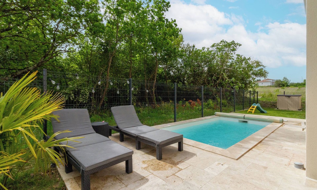 Ramonville-Saint-Agne House | House with pool near Toulouse