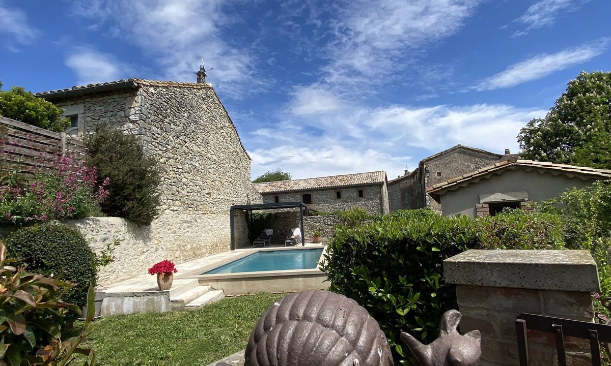 Fons-sur-Lussan House | House with private pool close to uzes
