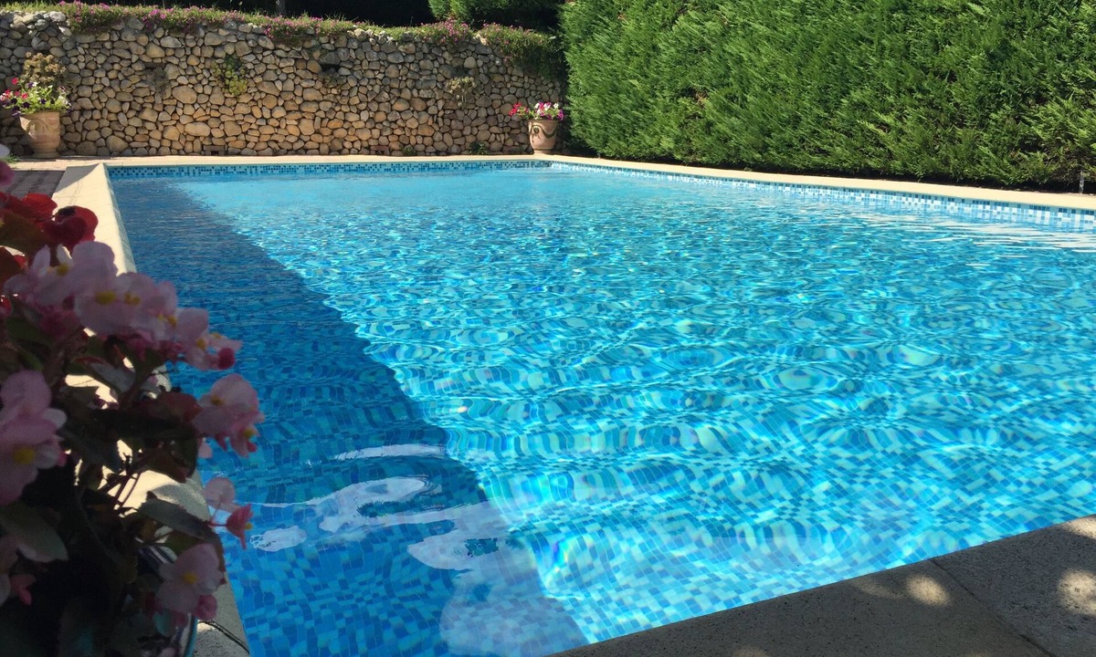 Ales House | House with private swimming pool, all comforts, not overlooked