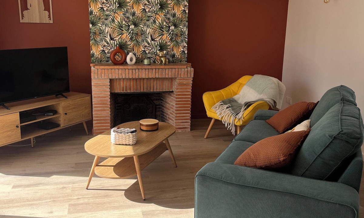 Acquigny House | House with spa and terrace - village with amenities on foot