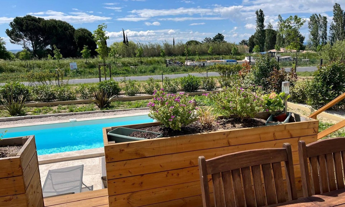 Capestang Villa | House with swimming pool, view of the Canal du Midi