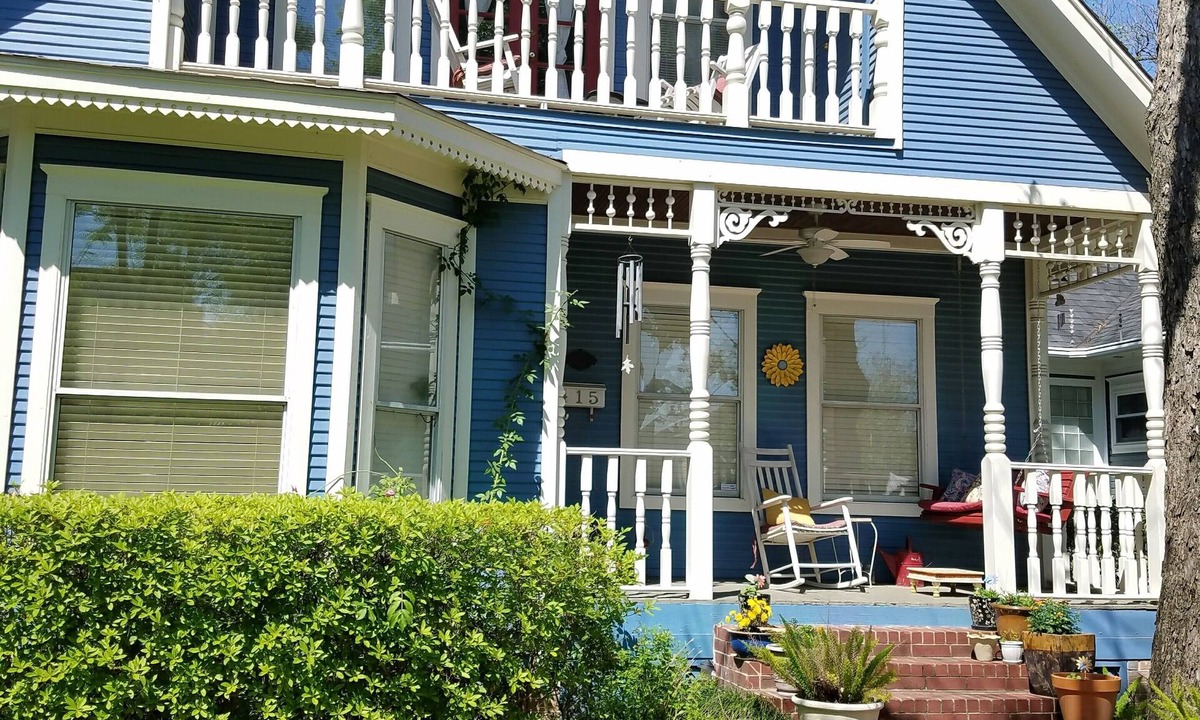 Greater Heights House | Houston Heights Victorian Home
