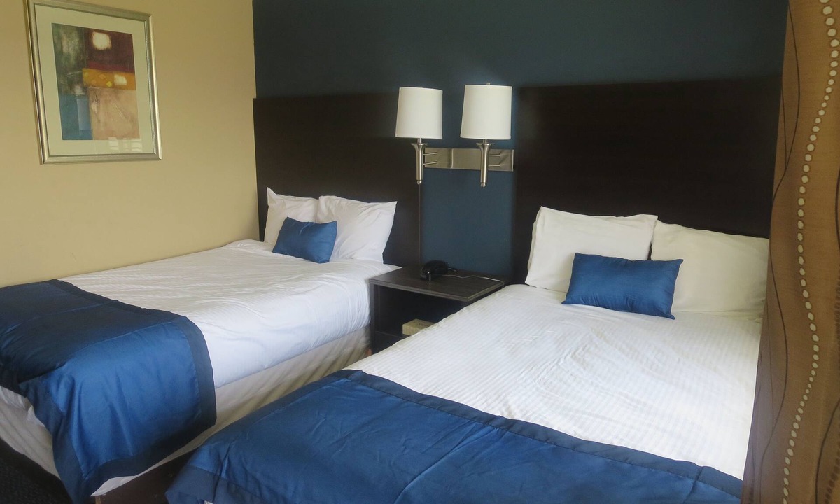 Odessa Hotel | Howard Johnson by Wyndham Odessa TX