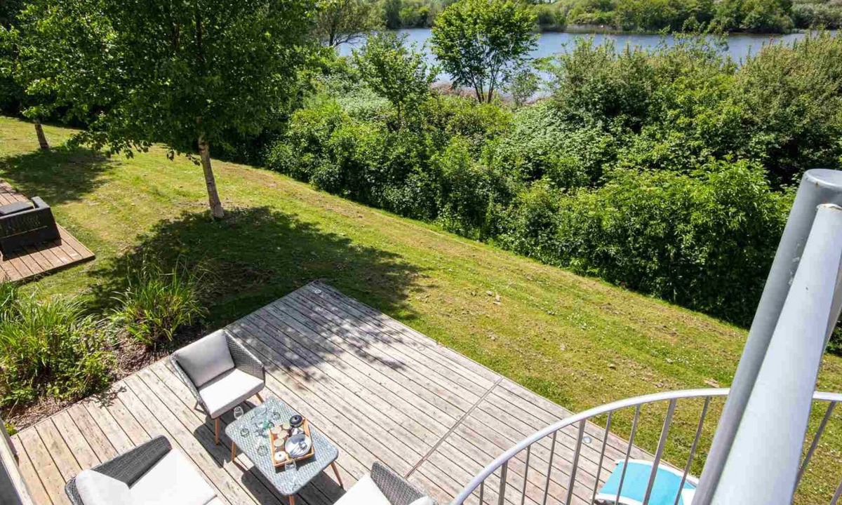 Malmesbury House | Howells Mere 70, Sunnybank