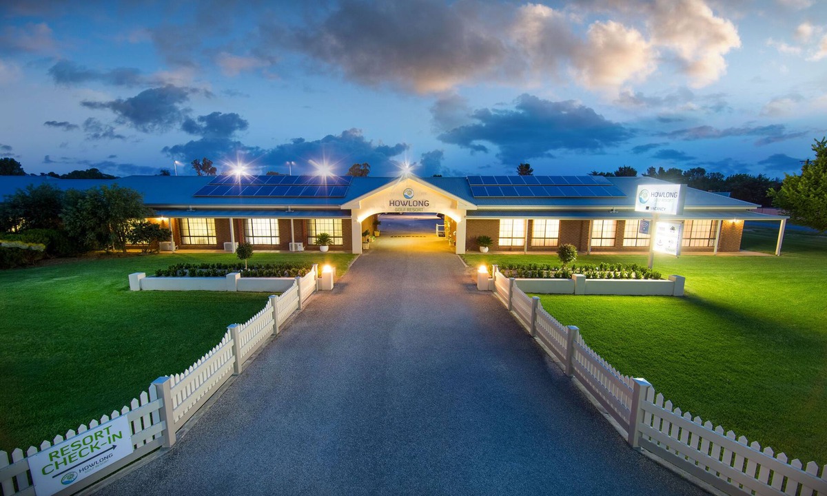 Howlong Hotel | Howlong Golf Resort