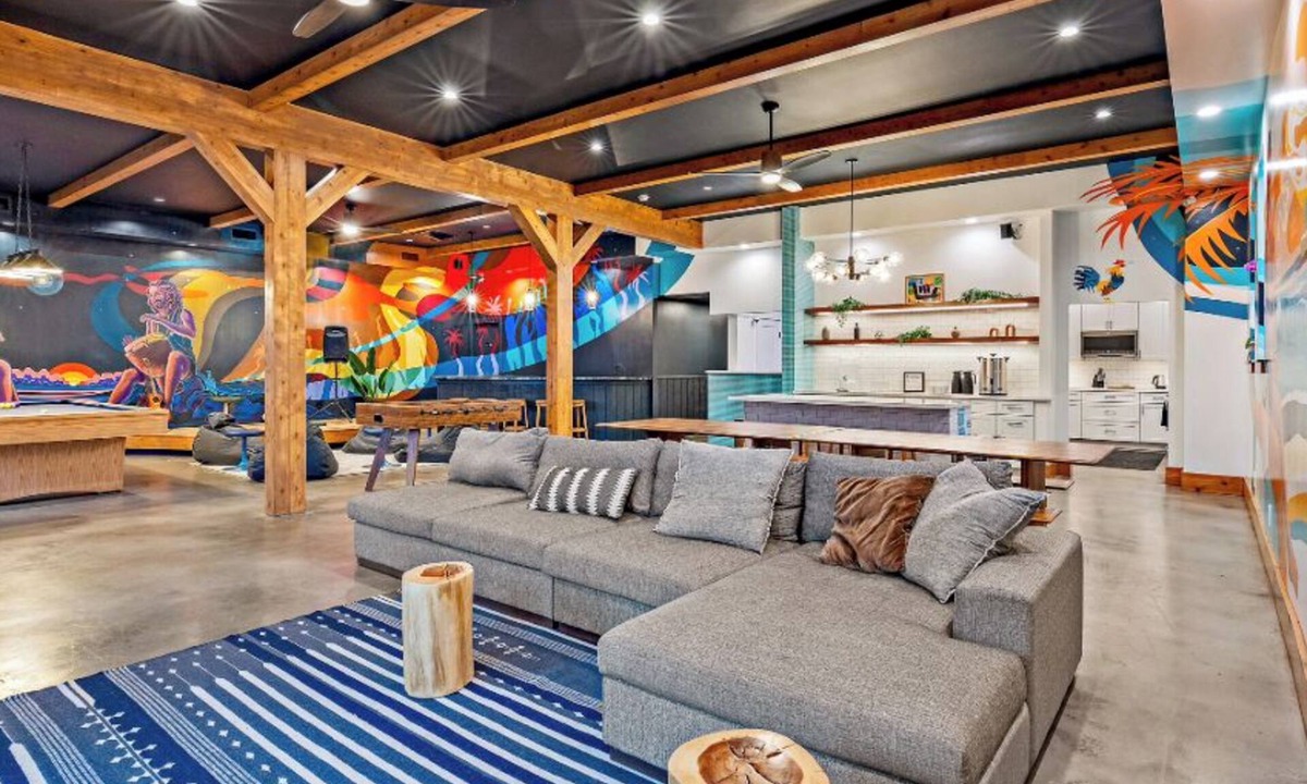 Wailuku Hostel | Howzit Hostels