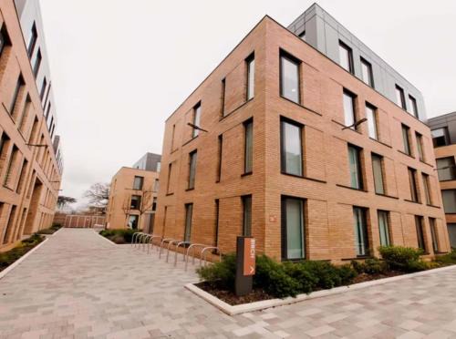 Runnymede Apartment | Hox Park Egham