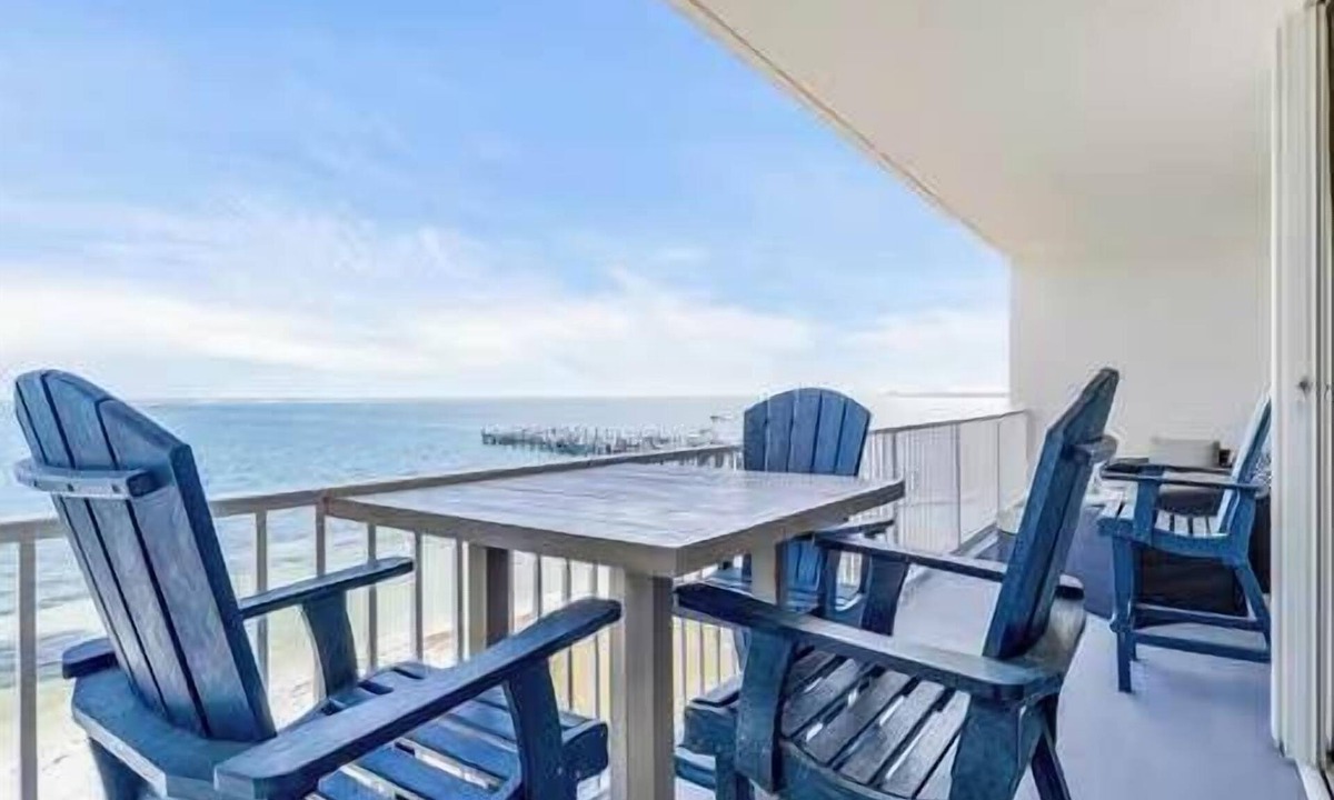 Ono Island Condo | HP301 | Waterfront Views, Pool, Hot Tub & Dock
