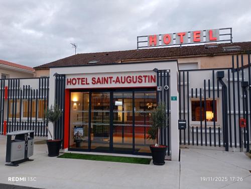 Saint-Hilaire-de-Loulay Hotel | HSA - Le Relax