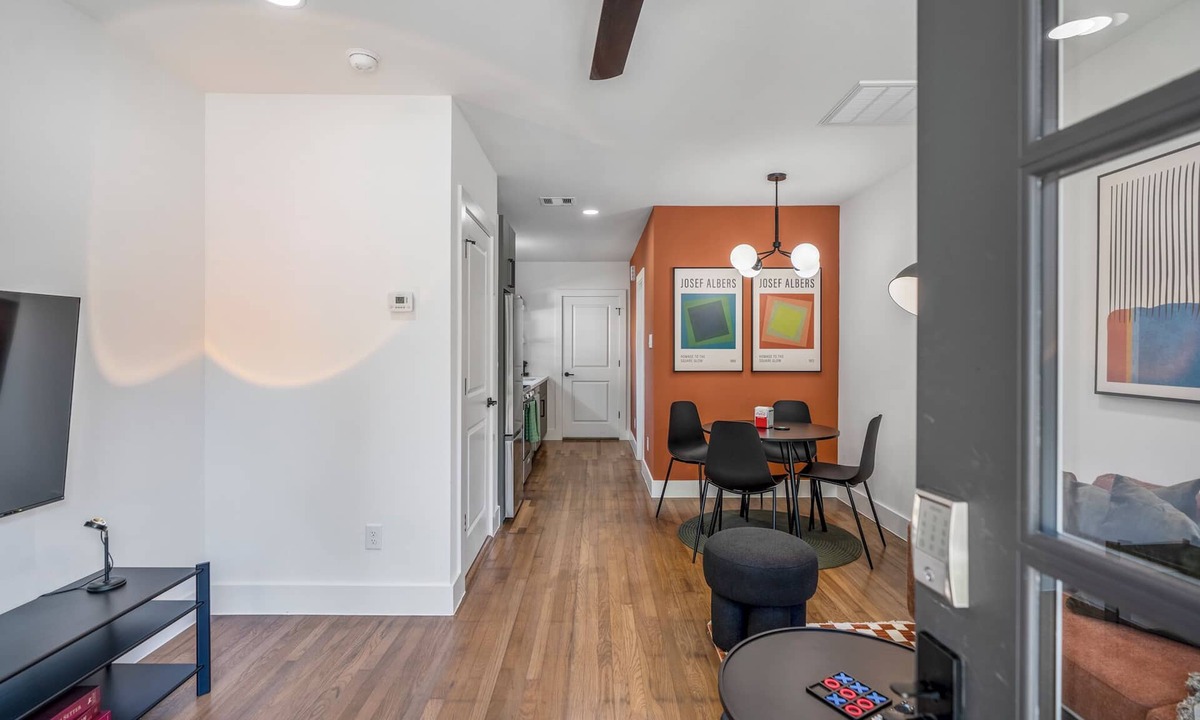 Greater East End Apartment | Htown eclectic funk vibe A - 3 km from FIFA Fest